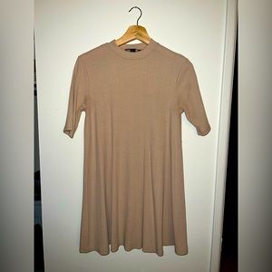 Forever 21 Beige Ribbed Tunic Top